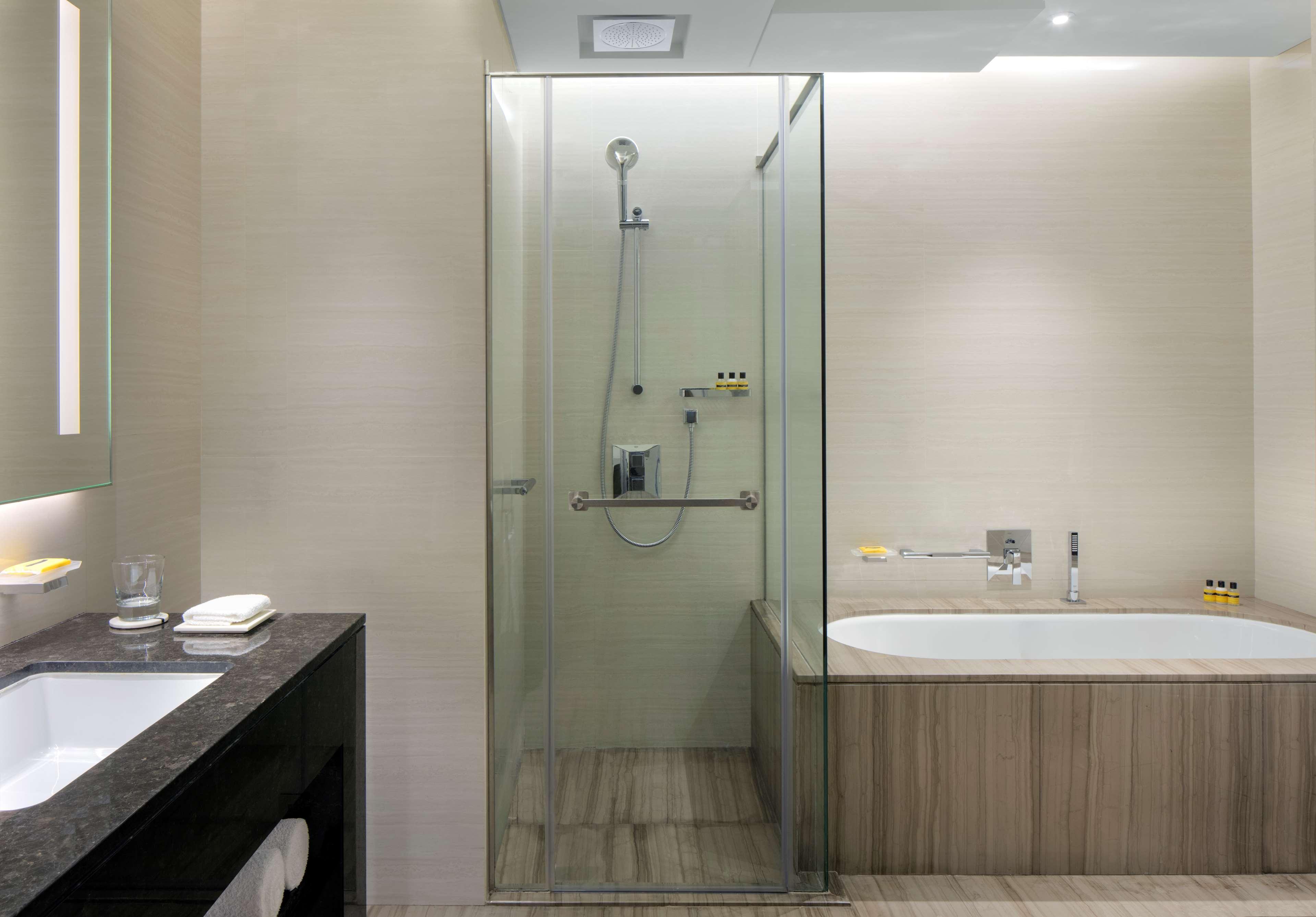 Hyatt Regency Creek Heights 5*